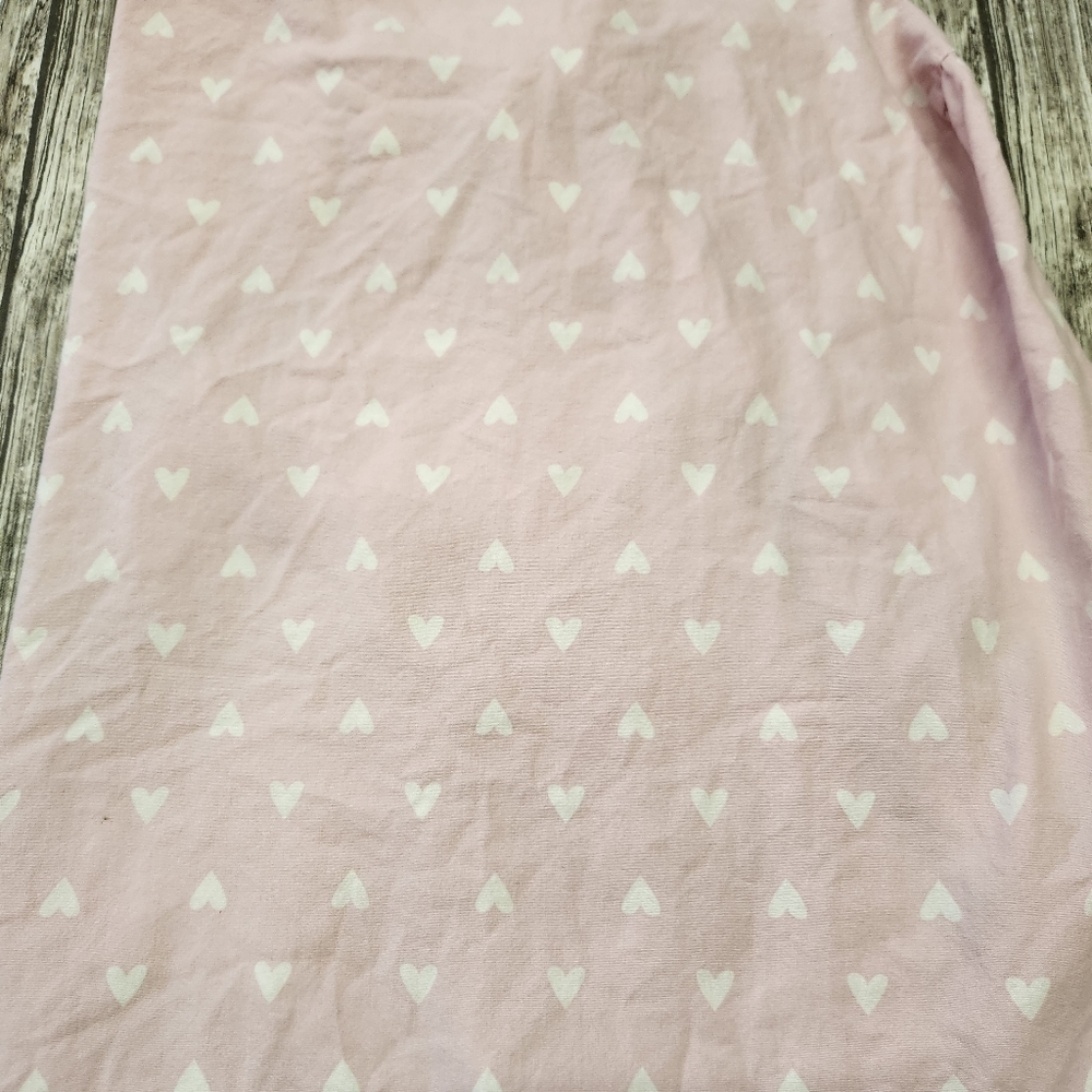 Cloud island pink and white hearts crib sheets